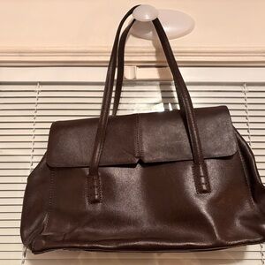 Elegant Brown Leather Handbag